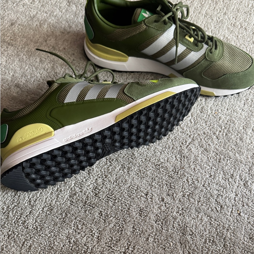 Adidas men walking shoes, Size 12, multi colors of green and worn only 3 times - Picture 2 of 5